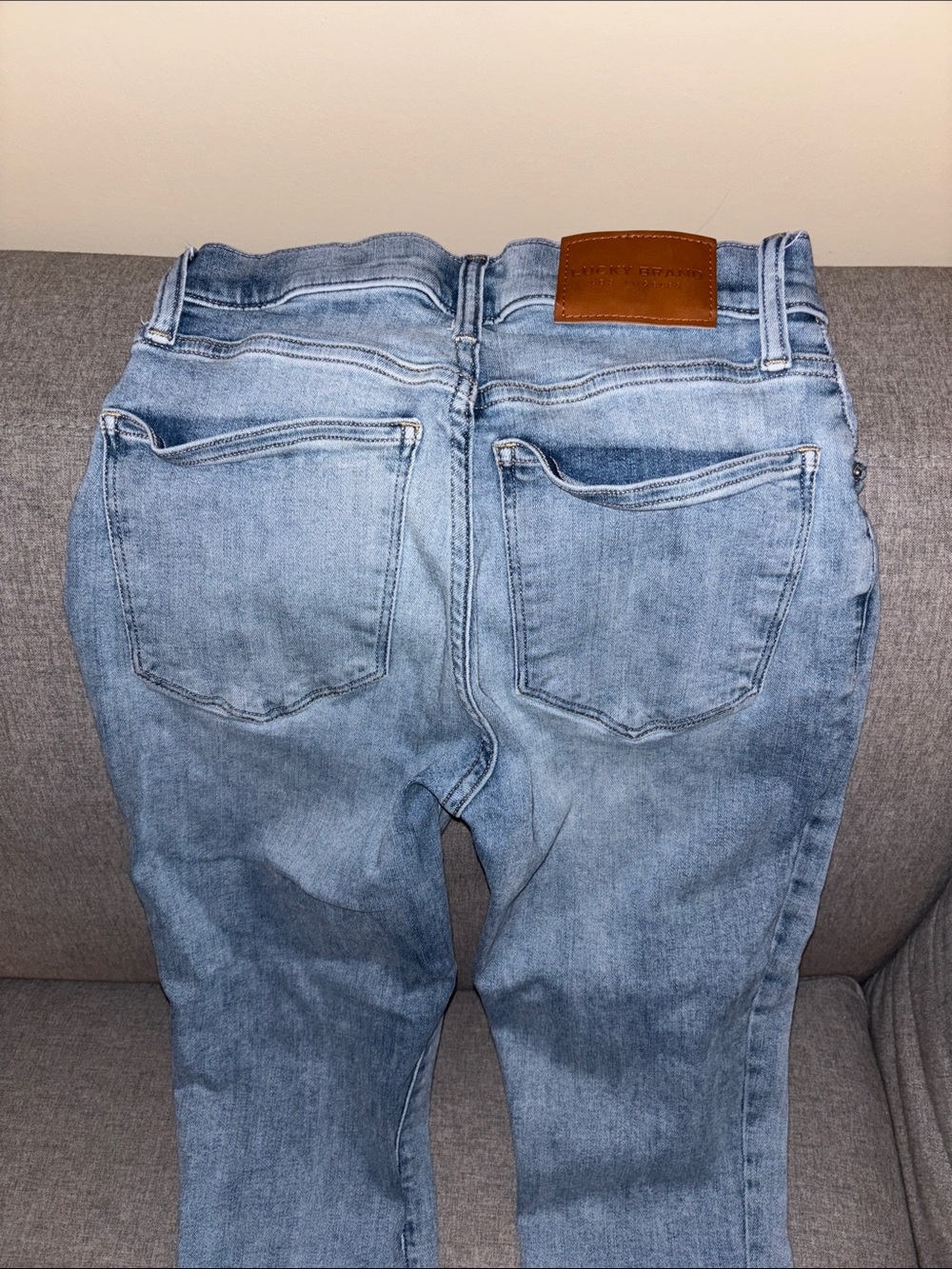 Lucky Brand women’s size 2 Washed Blue Bridgette high Rise skinny jeans - Picture 4 of 15